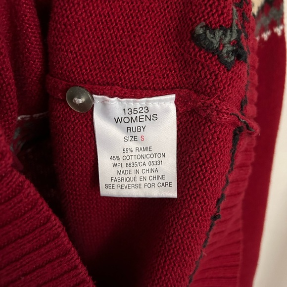 Vintage Woolrich Red Fair isle Cardigan size Small - Picture 7 of 7